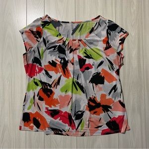 worthington colorful short sleeved blouse